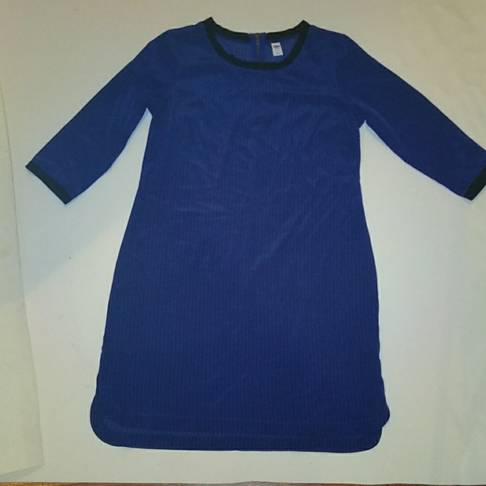 Black & Blue Old Navy shift dress
